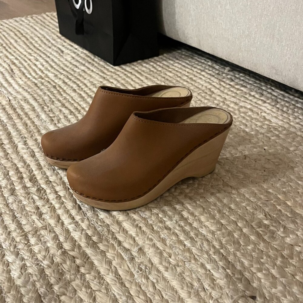 No. 6 Brand Clogs